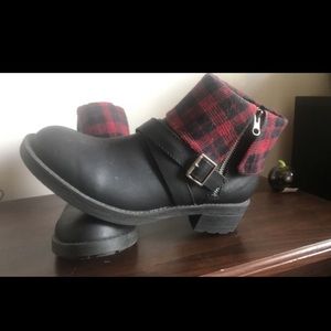 Rocket Dog Ankle Boots 🥾